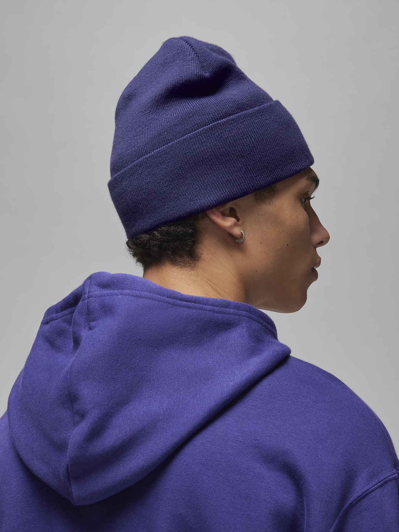 Шапка NIKE Jordan Peak - Essential модель FN4672-502 Шапка NIKE Jordan Peak - Essential модель FN4672-502 Фото