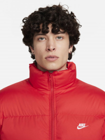 Зимняя куртка NIKE Sportswear Club Puffer модель FB7368-657 Фото