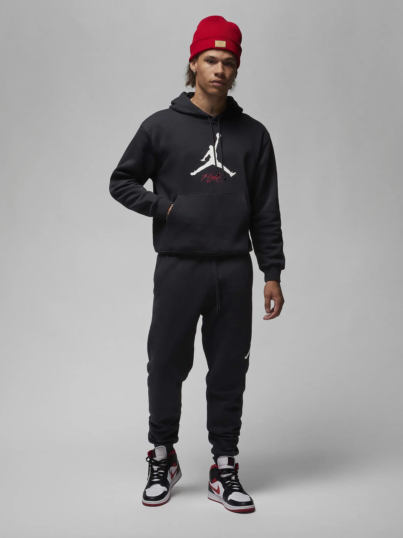 Худи NIKE AIR JORDAN ESSENTIALS FLEECE модель FD7545-010 Худи NIKE AIR JORDAN ESSENTIALS FLEECE модель FD7545-010 Фото