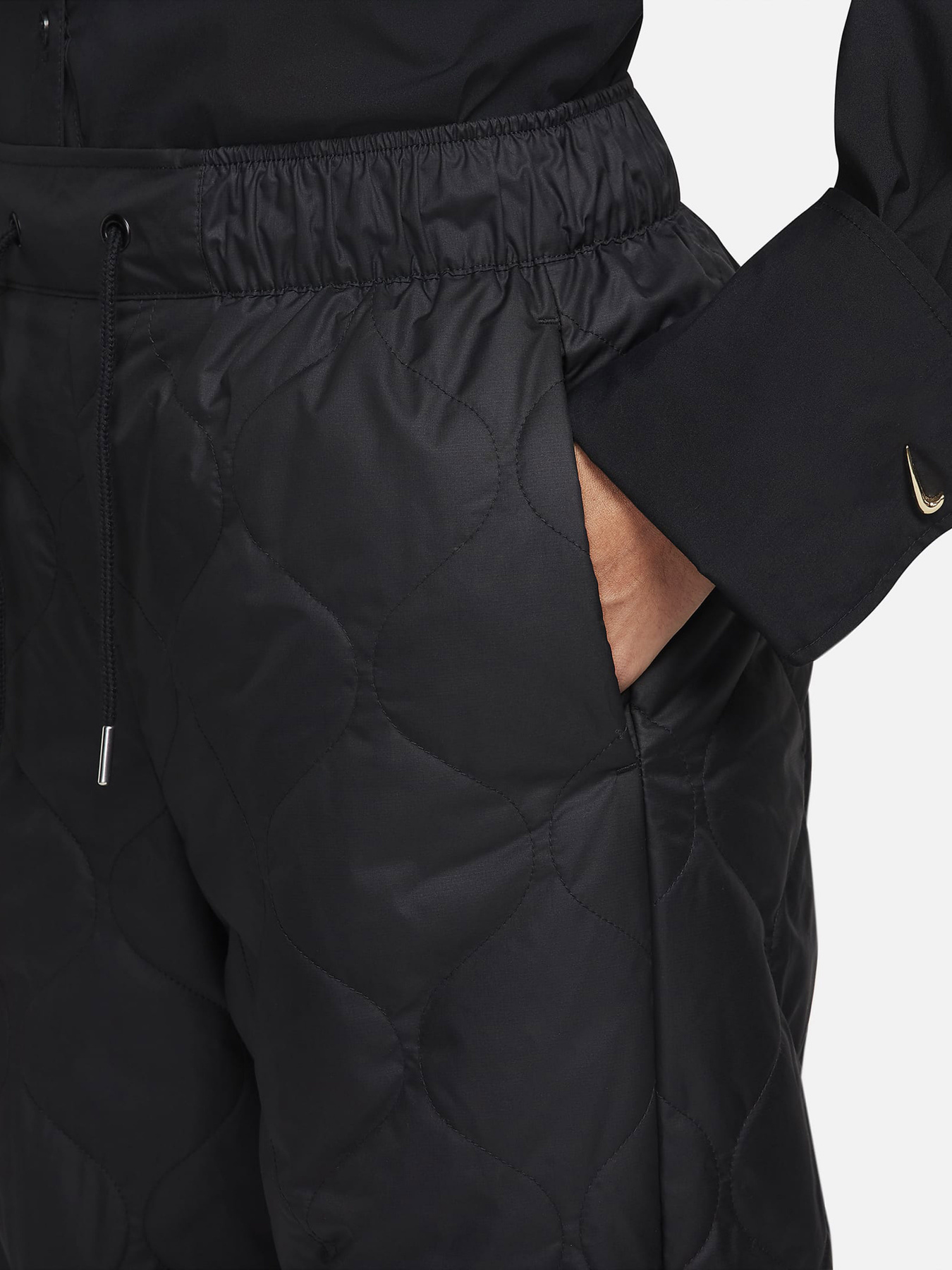 Повседневные штаны NIKE Sportswear Essential модель FB8722-010 Фото