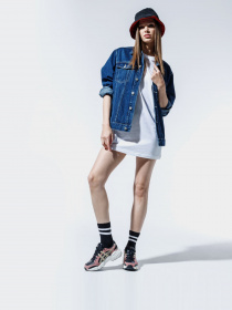 Платья NIKE Sportswear Essential модель CJ2242-100 Фото