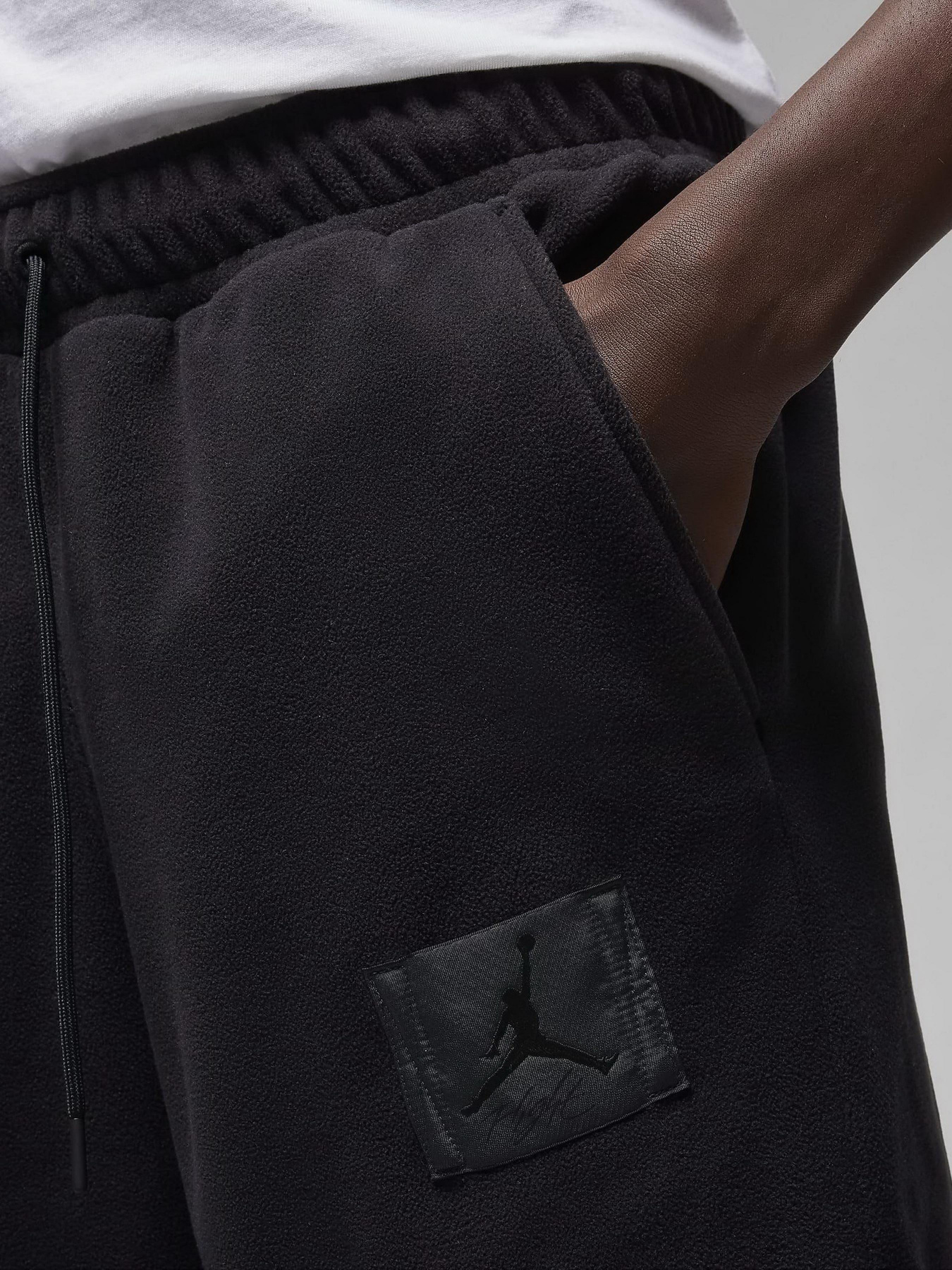 Штаны спортивные NIKE Air Jordan Essentials Fleece Winter модель FD7531-010 Фото