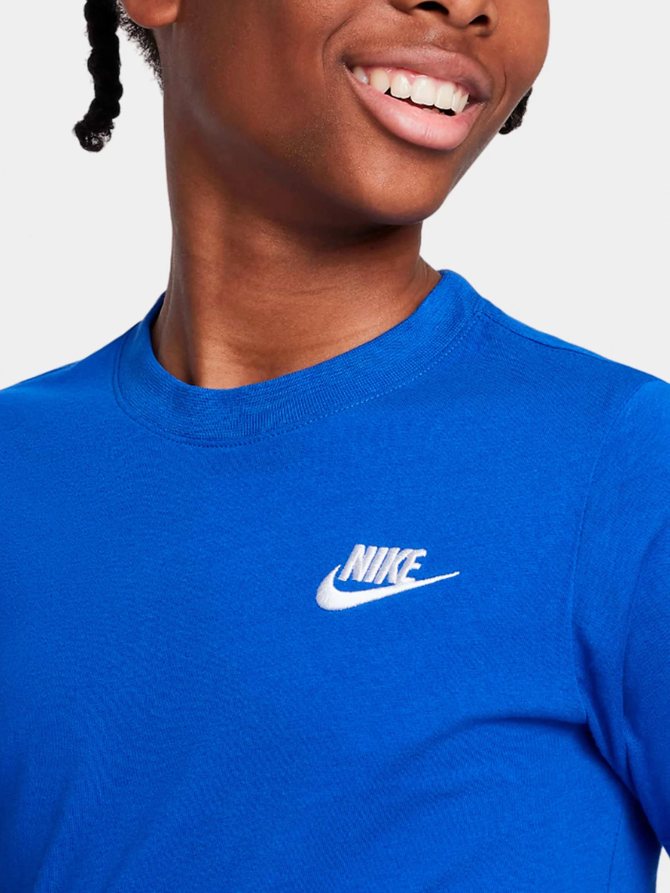 Футболка NIKE Sportswear Club Futura модель AR5254-480 Фото