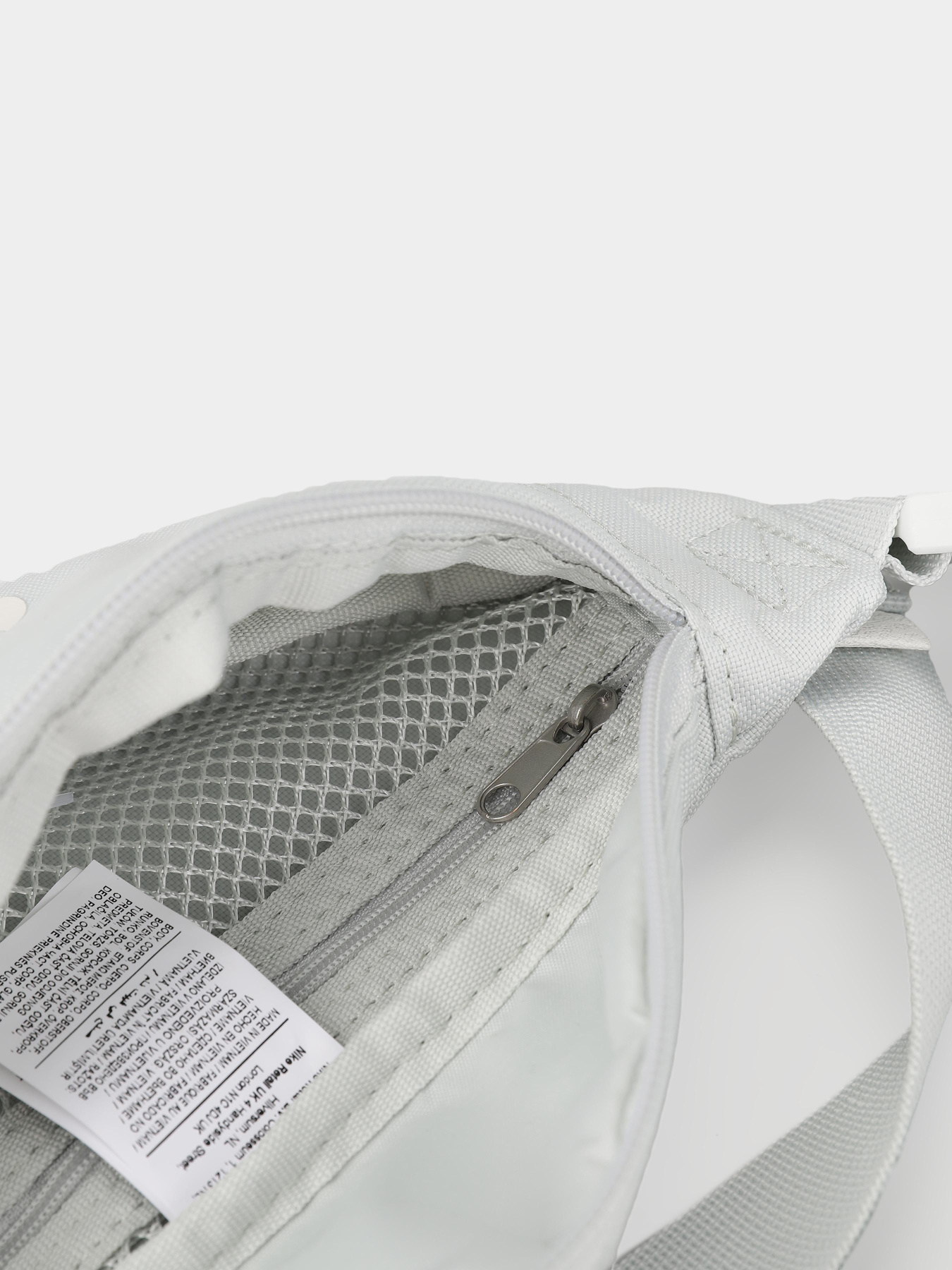 Поясная сумка NIKE Heritage модель DB0488-035 Фото