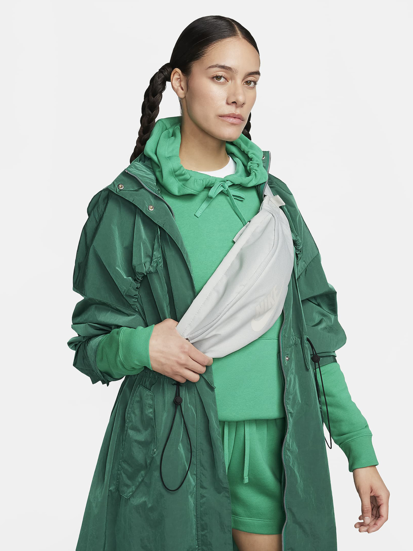 Поясна сумка NIKE HERITAGE WAISTPACK - FA21 модель DB0490-034 Поясна сумка NIKE HERITAGE WAISTPACK - FA21 модель DB0490-034 Фото