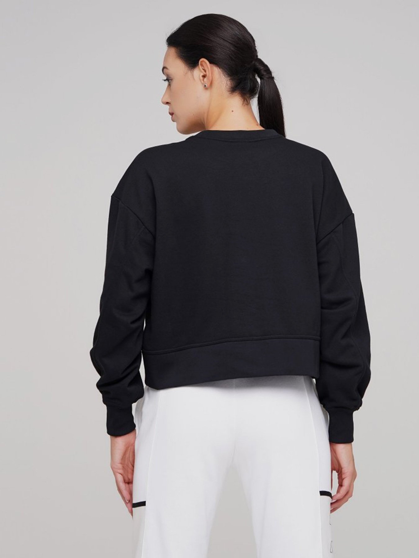 Свитшот NIKE Dri-FIT Get Fit Crew модель CU5506-010 Фото