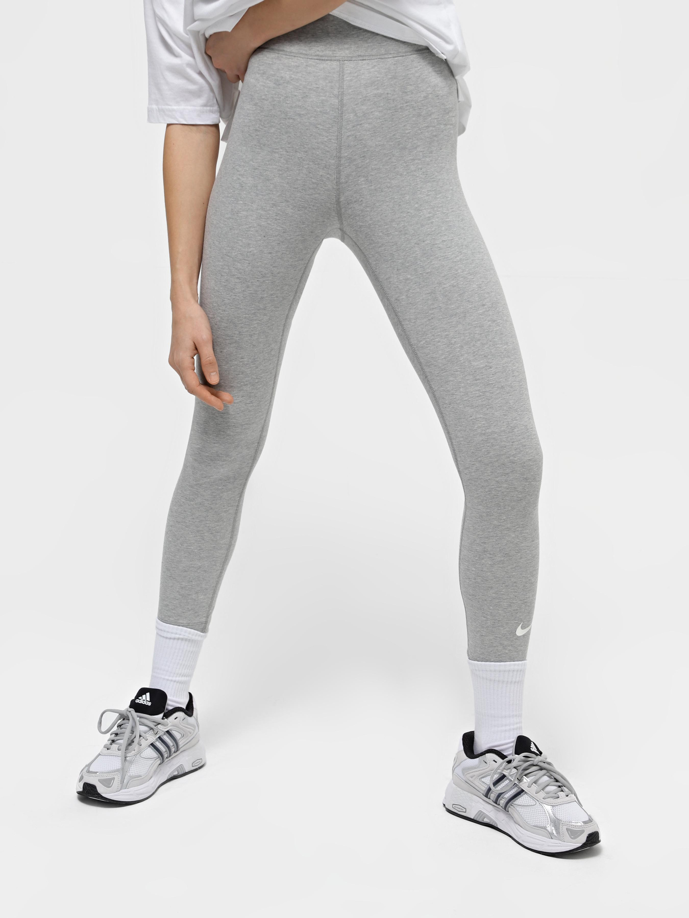 Леггинсы спортивные NIKE Sportswear Classics High-Waisted 7/8 модель DV7789-063 Фото