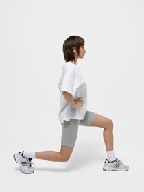 Велосипедки NIKE SPORTSWEAR CLASSIC модель DV7797-063 Фото