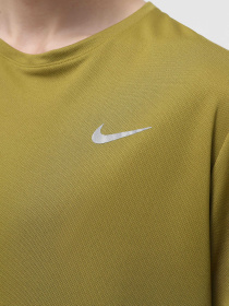 Футболка спортивная NIKE Dri-Fit Uv Miler модель DV9315-307 Фото