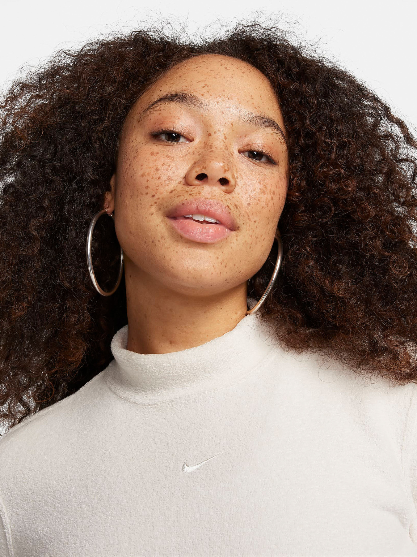 Гольф NIKE SPORTSWEAR PHOENIX PLUSH модель FN3619-104 Гольф NIKE SPORTSWEAR PHOENIX PLUSH модель FN3619-104 Фото