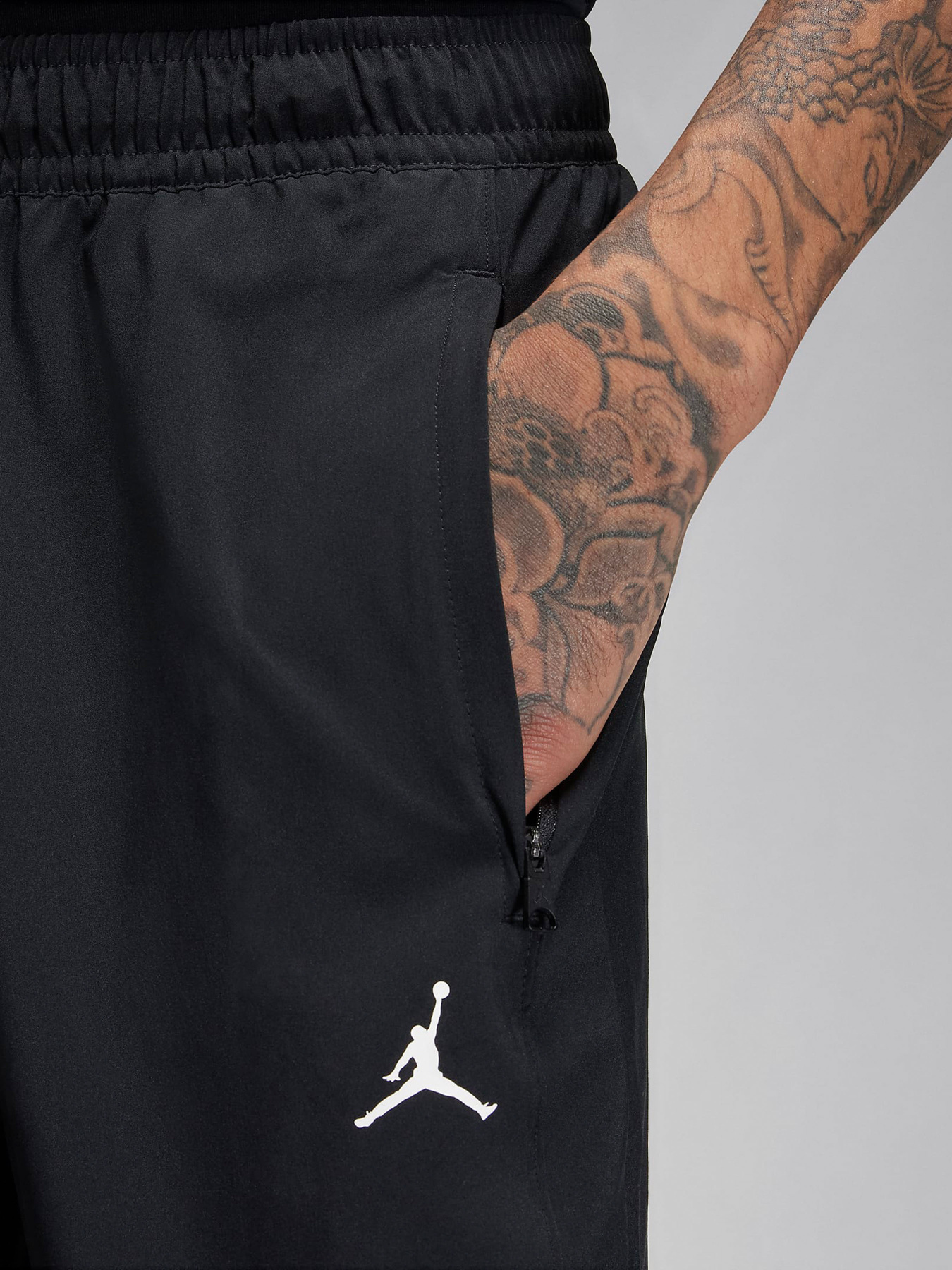 Штаны спортивные NIKE AIR JORDAN DRI-FIT SPORT модель FN5840-010 Штаны спортивные NIKE AIR JORDAN DRI-FIT SPORT модель FN5840-010 Фото