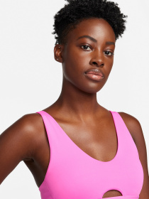 Спортивний топ NIKE INDY PLUNGE модель FQ2653-675 Фото