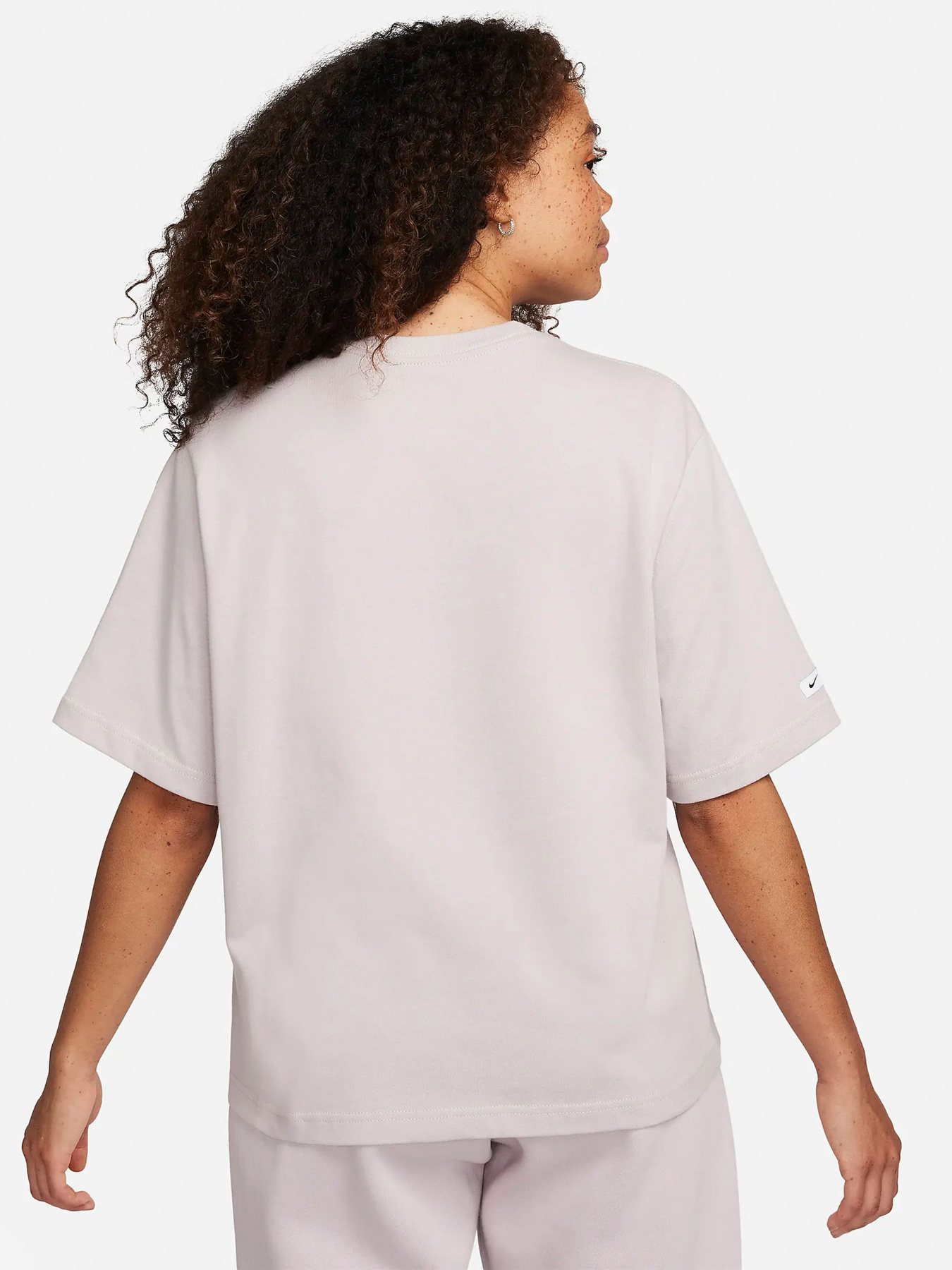 Футболка NIKE SPORTSWEAR CLASSIC модель FQ6600-019 Фото