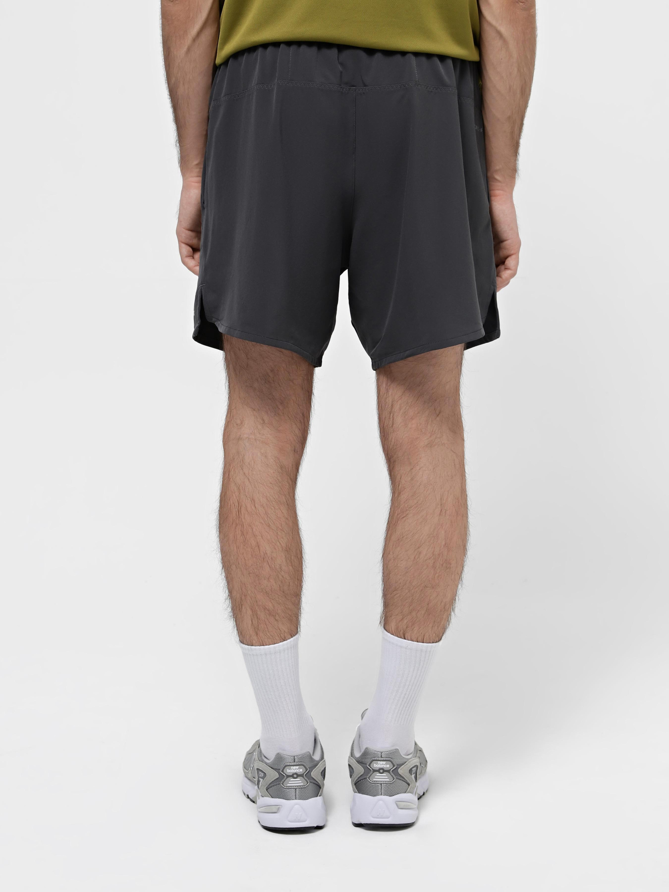 Шорты спортивные NIKE Air Max TC ST модель FV5597-060 Фото