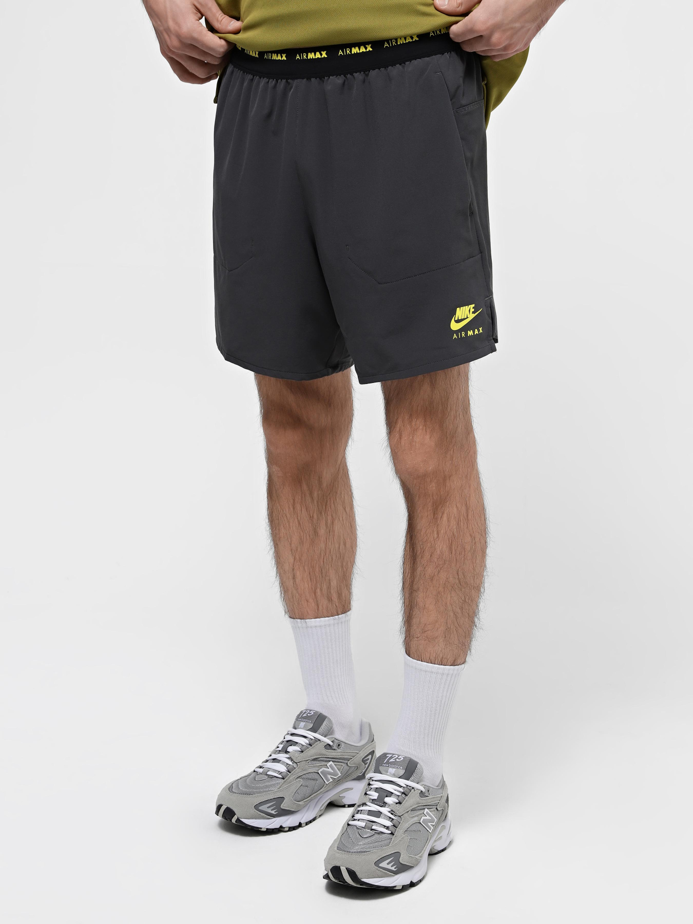 Шорты спортивные NIKE AIR MAX TC ST модель FV5597-060 Шорты спортивные NIKE AIR MAX TC ST модель FV5597-060 Фото