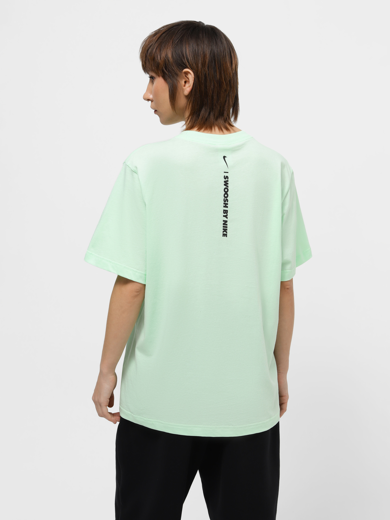 Футболка NIKE Sportswear модель FZ4634-376 Фото