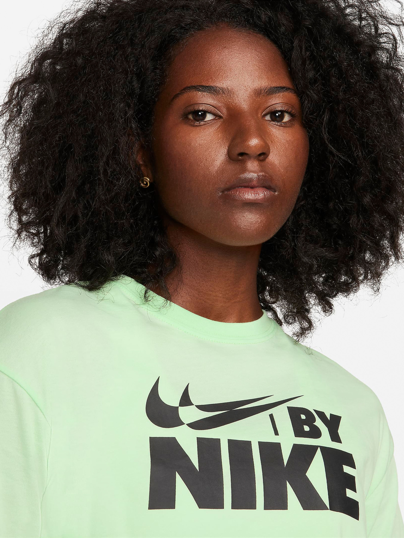 Футболка NIKE SPORTSWEAR модель FZ4635-376 Фото