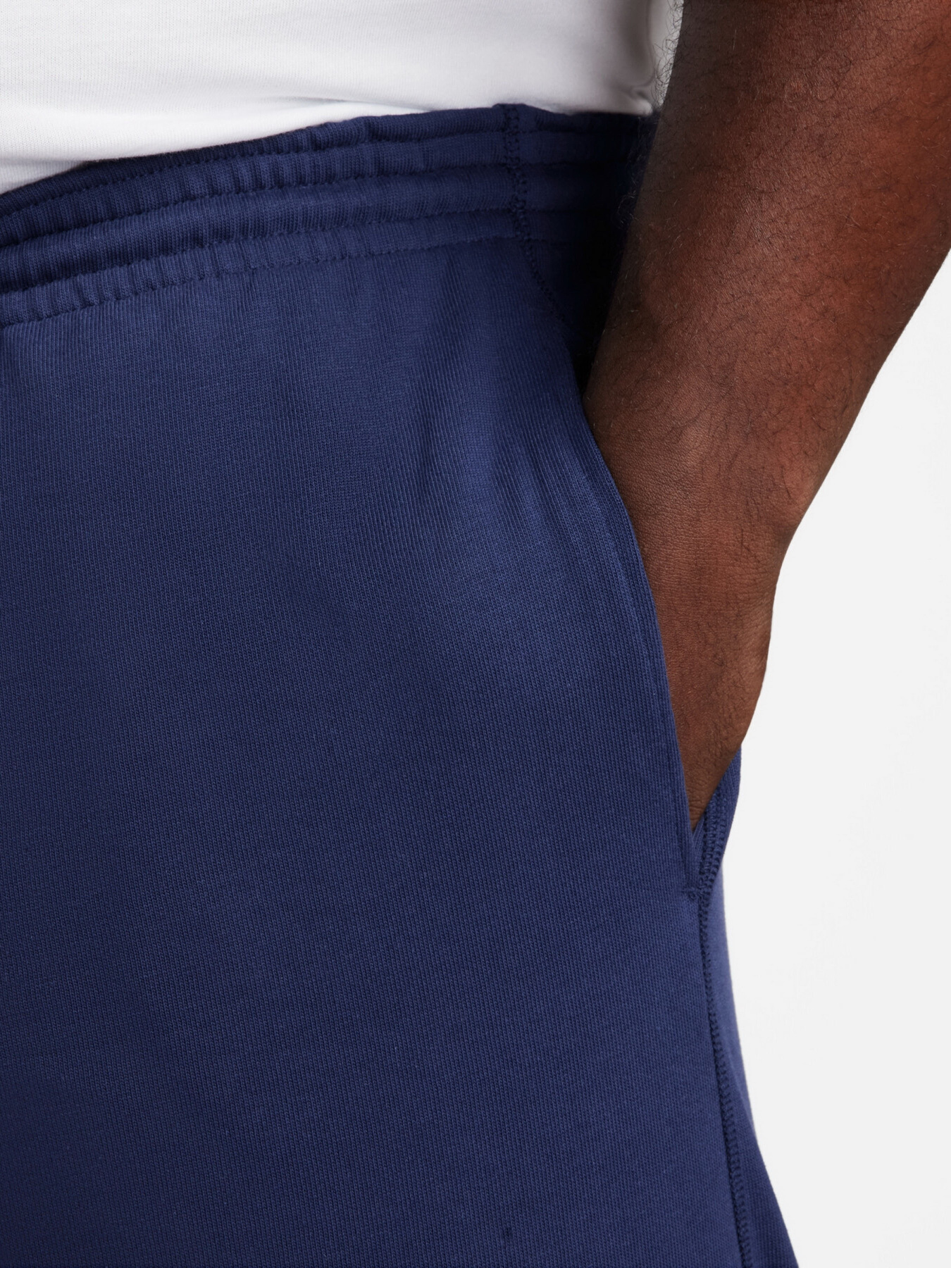 Спортивні шорти NIKE CLUB KNIT SHORT модель FQ4359-410 Фото