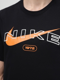 Футболка NIKE Sportswear Tee Club модель FV5711-010 Фото