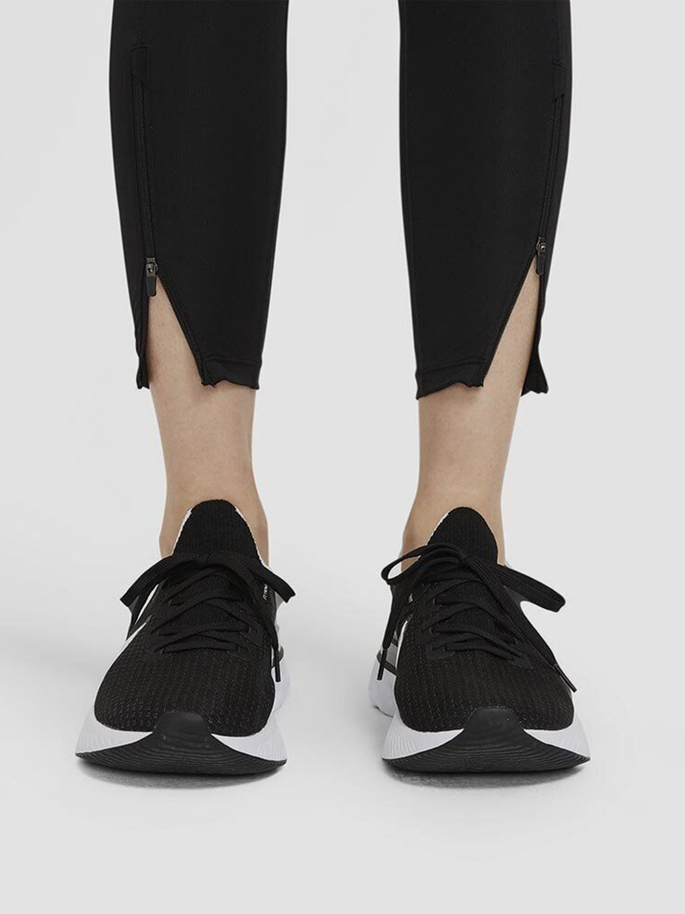 Леггинсы NIKE Epic Faster модель CZ9232-010 Фото