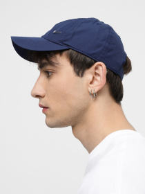 Кепка NIKE Dri-FIT Club Metal-Swoosh модель FB5064-410 Фото