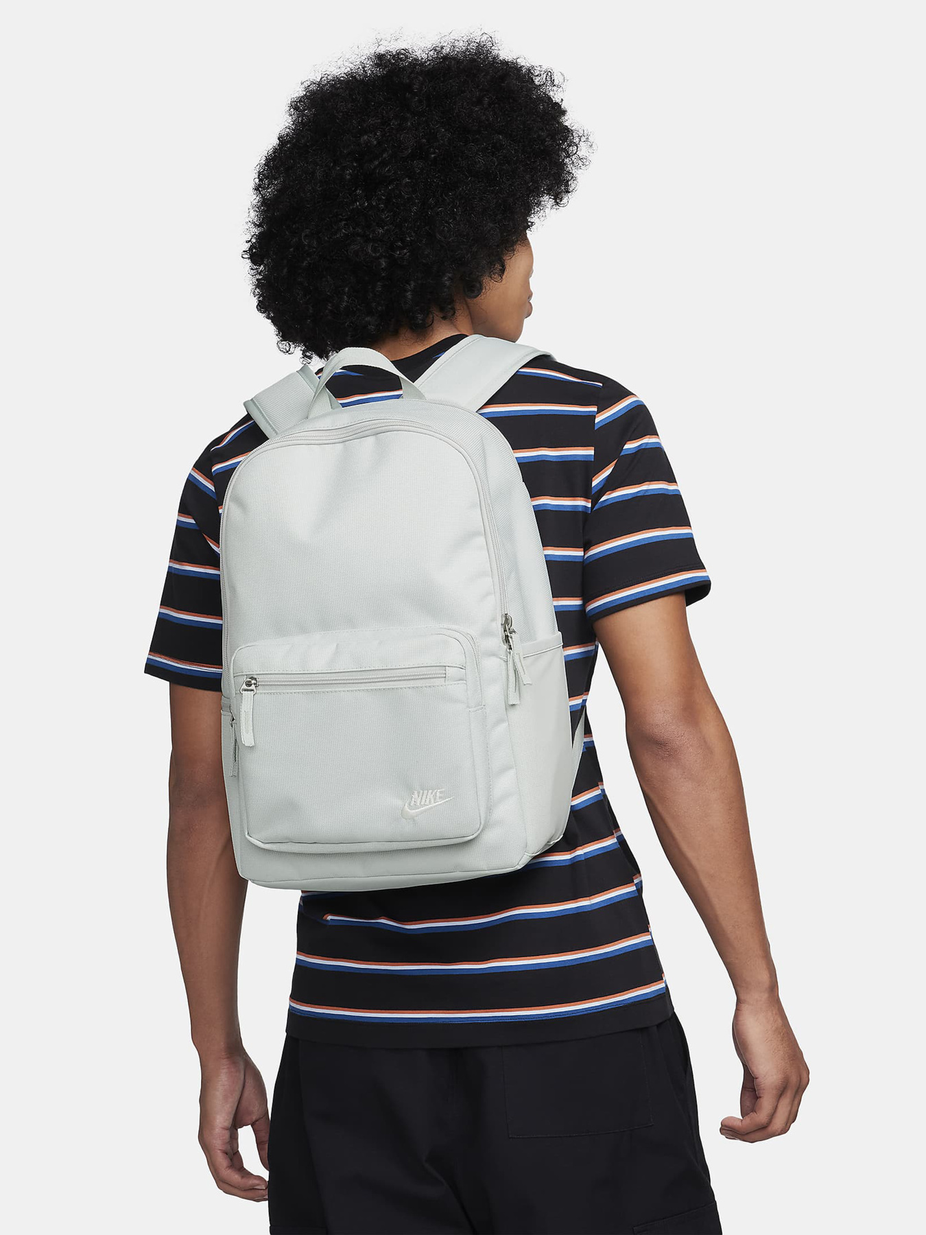 Повсякденний рюкзак NIKE HERITAGE EUGENE 23L модель DB3300-034 Фото