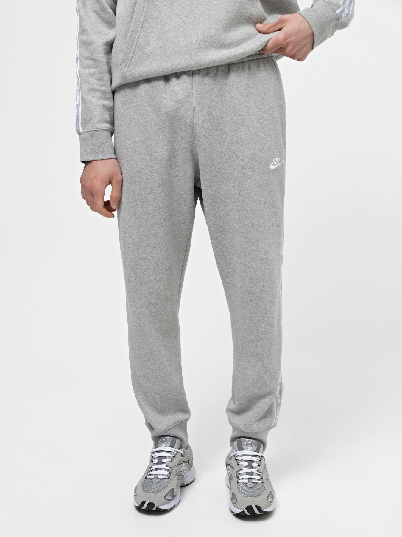 Спортивный костюм NIKE Club Flc Gx Hd модель FB7296-063 Фото