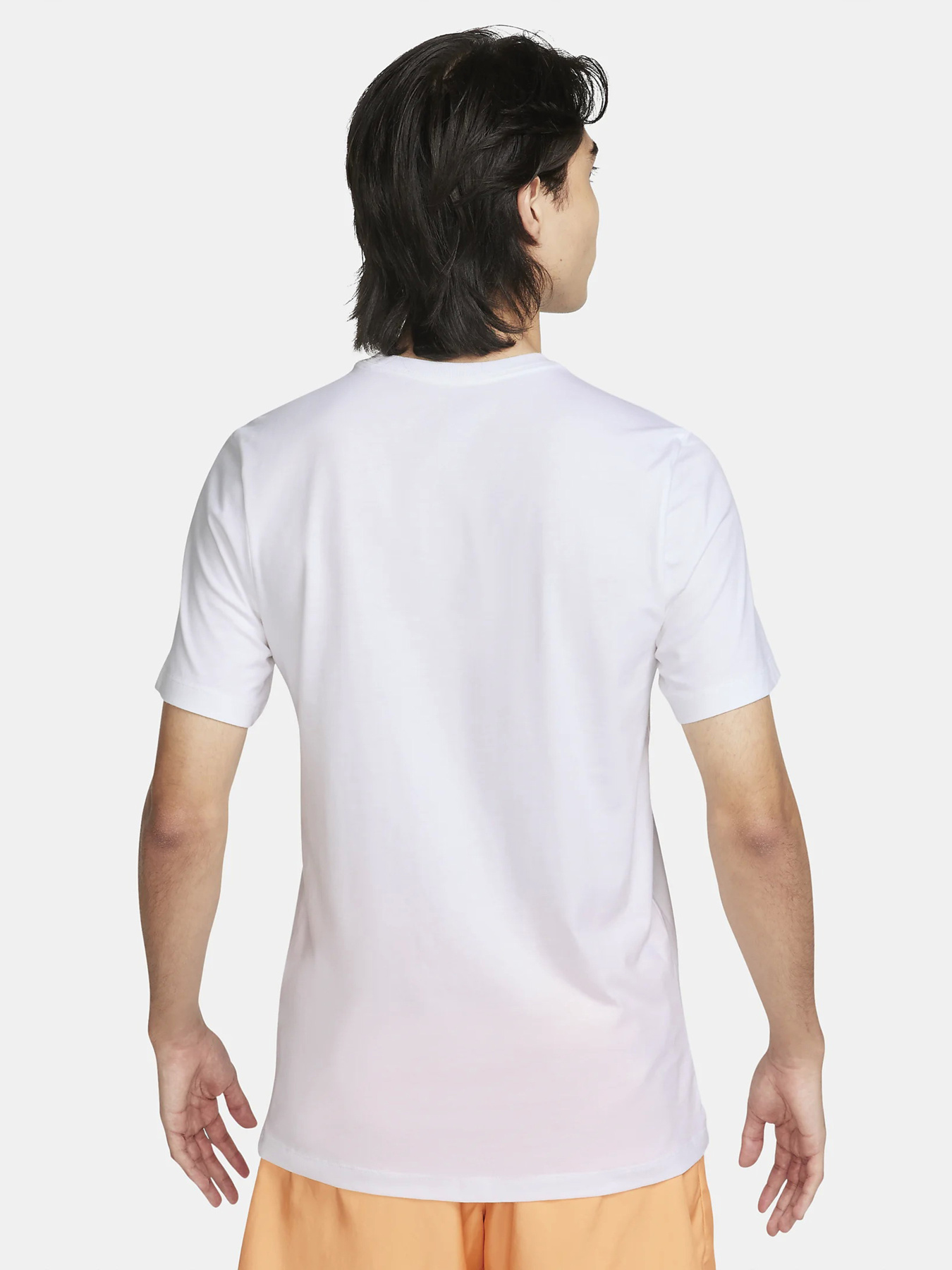 Футболка NIKE 6MO SWOOSH модель FQ7998-100 Футболка NIKE 6MO SWOOSH модель FQ7998-100 Фото