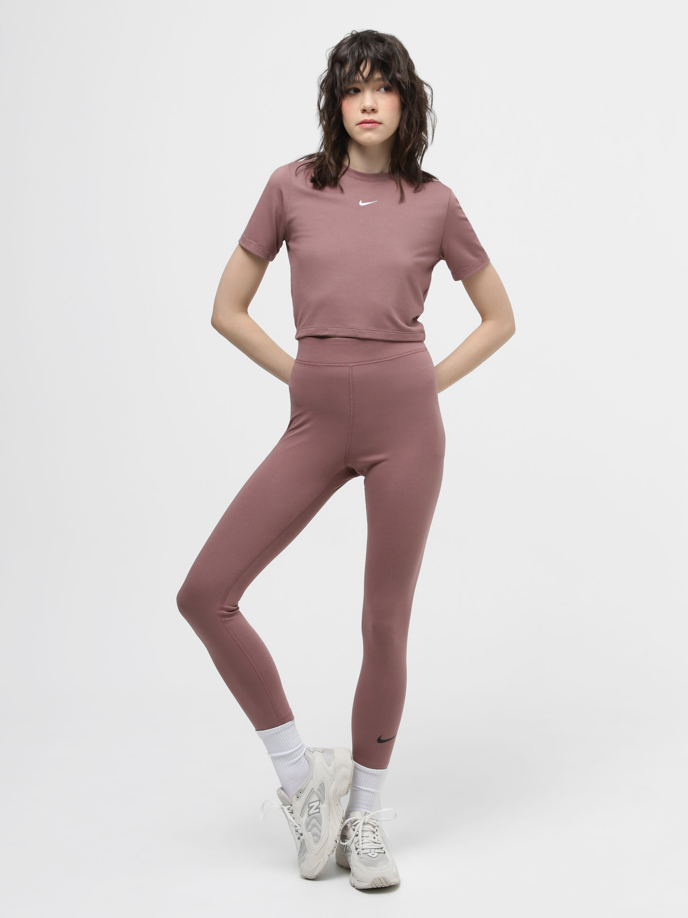 Брюки NIKE CLSC HR 7/8 TIGHT LBR модель DV7789-208 Фото