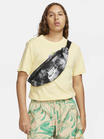 Поясна сумка NIKE HERITAGE модель FN0890-100 Фото