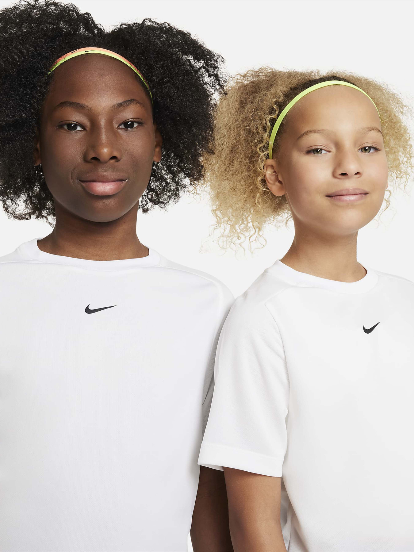 Футболка NIKE Multi Older Dri-FIT Training модель DX5380-100 Фото