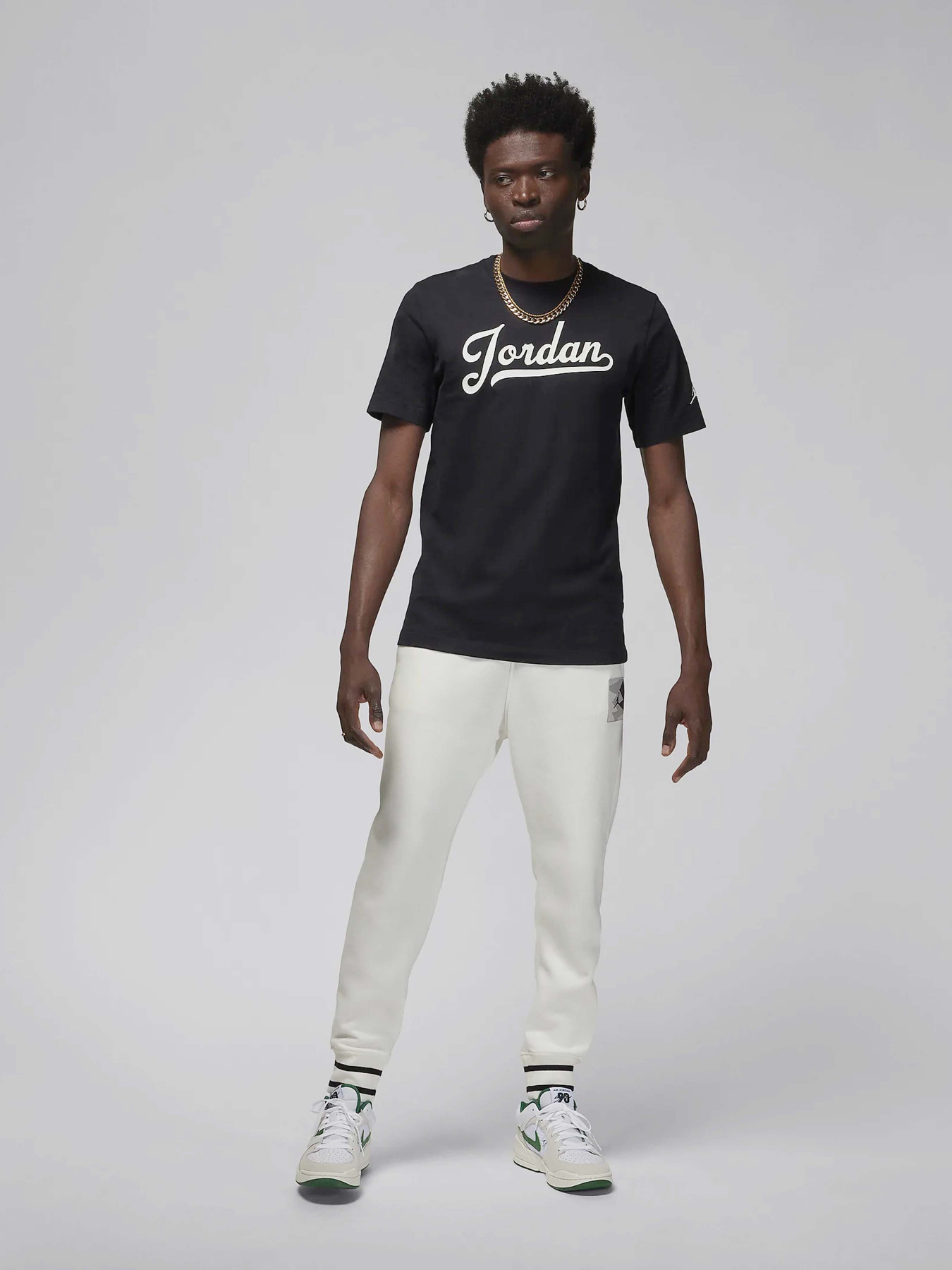 Спортивна футболка NIKE FLT MVP SS CREW модель FN5958-010 Фото