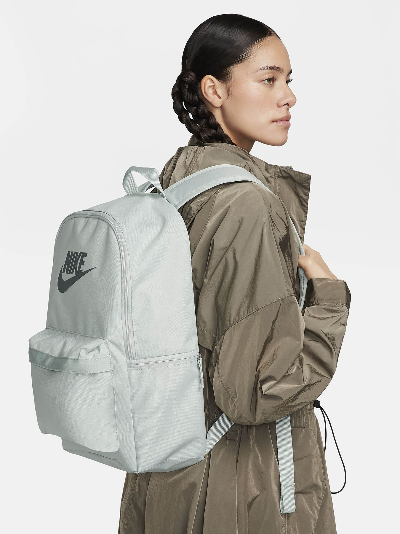 Рюкзак NIKE Heritage 25L модель DC4244-034 Фото