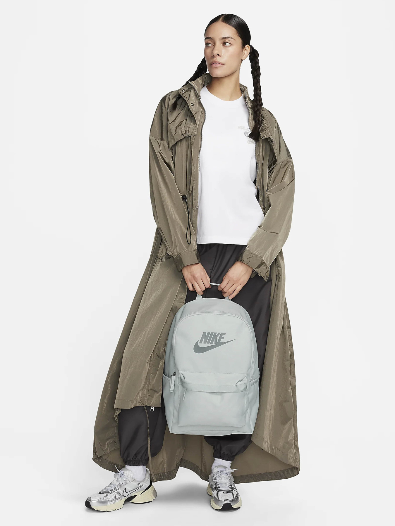 Повседневный рюкзак NIKE HERITAGE 25L модель DC4244-034 Фото