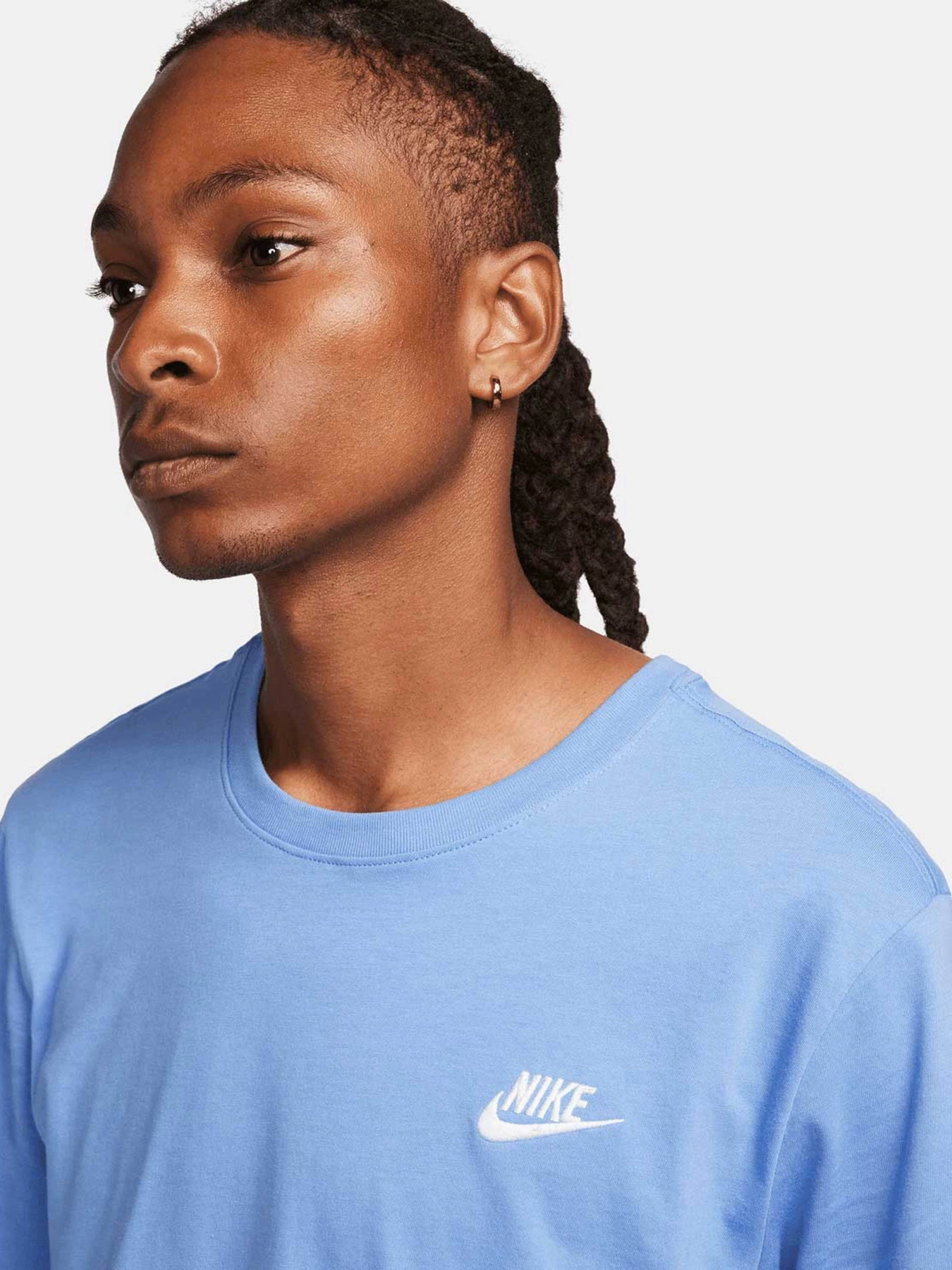 Футболка NIKE Sportswear Club модель AR4997-450 Фото