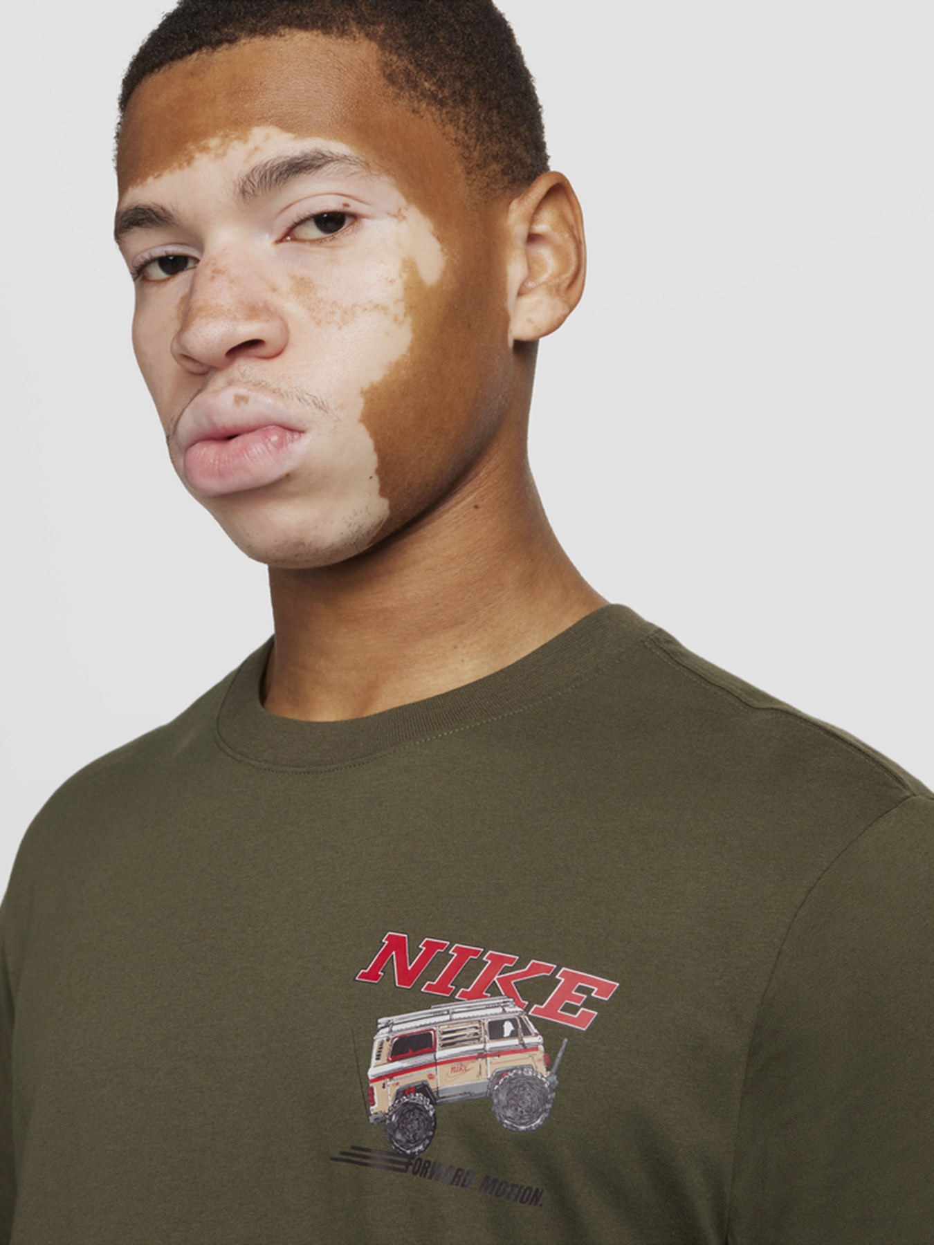 Футболка NIKE SPORTSWEAR модель FQ3764-325 Фото