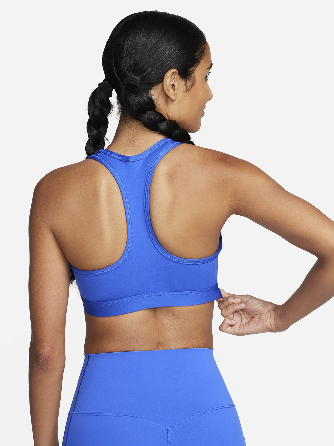 Спортивний топ NIKE SWOOSH MEDIUM SUPPORT модель DX6821-405 Фото