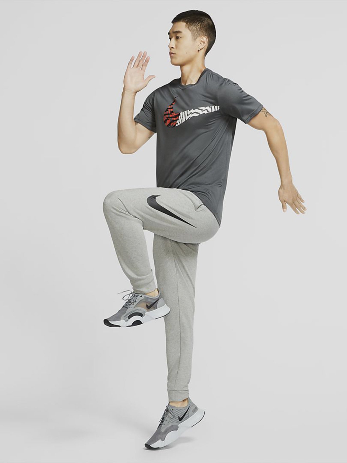 Спортивні штани NIKE Dri-FIT модель CU6775-063 Спортивні штани NIKE Dri-FIT модель CU6775-063 Фото