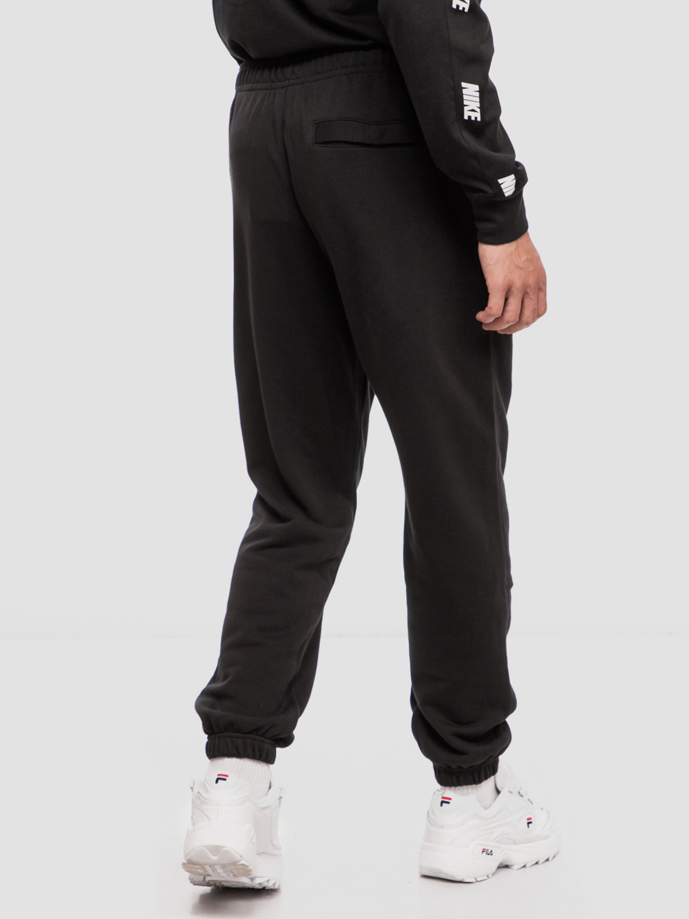 Штаны спортивные NIKE Sportswear Club Fleece модель CW5608-010 Фото