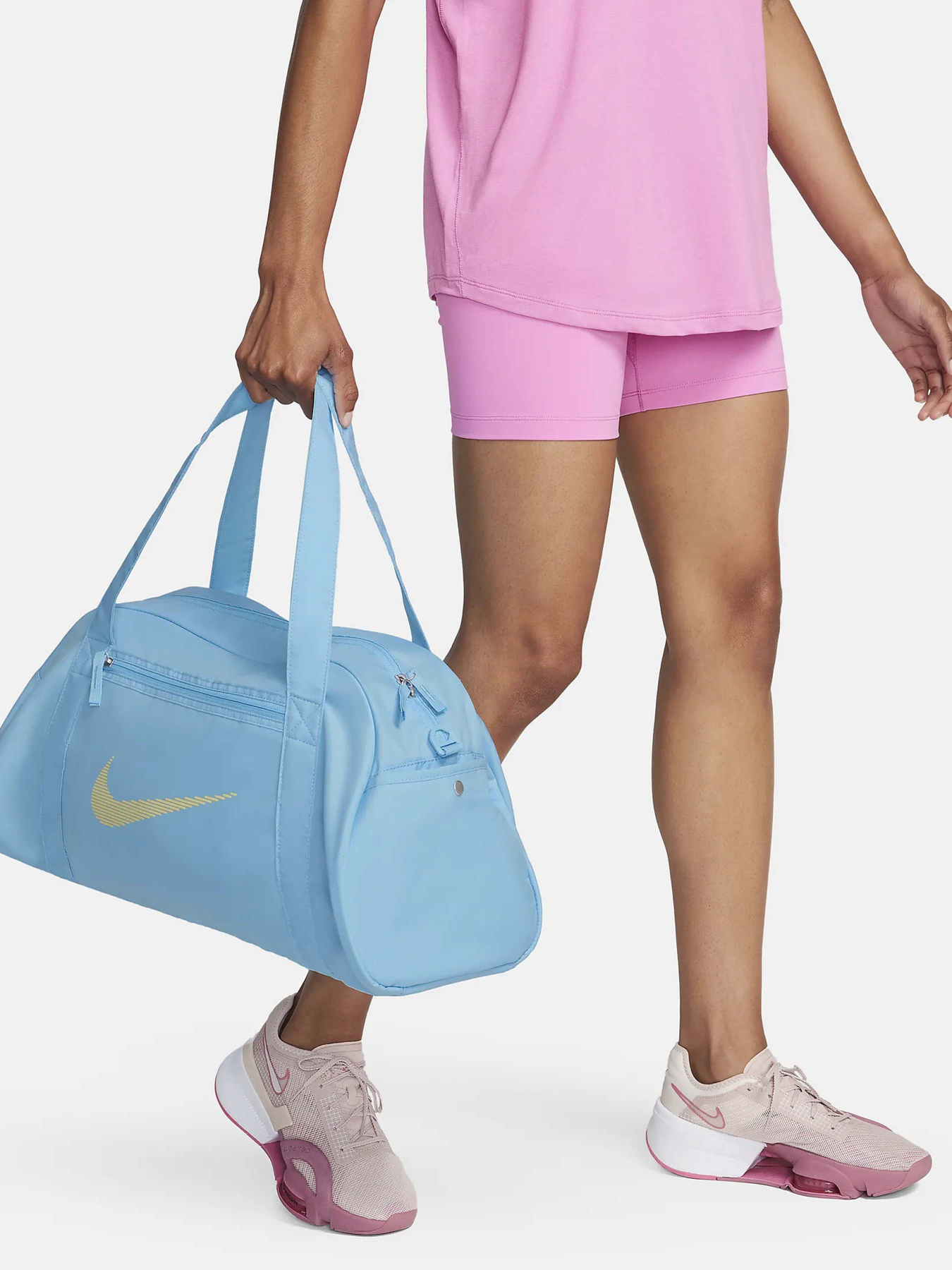 Дорожня сумка NIKE GYM CLUB модель DR6974-407 Дорожня сумка NIKE GYM CLUB модель DR6974-407 Фото