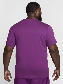 Футболка NIKE Sportswear Club модель AR4997-504 Фото