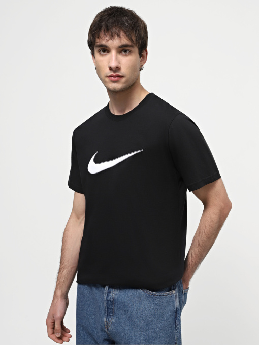 Футболка NIKE SPORTSWEAR модель FN0248-010 Фото