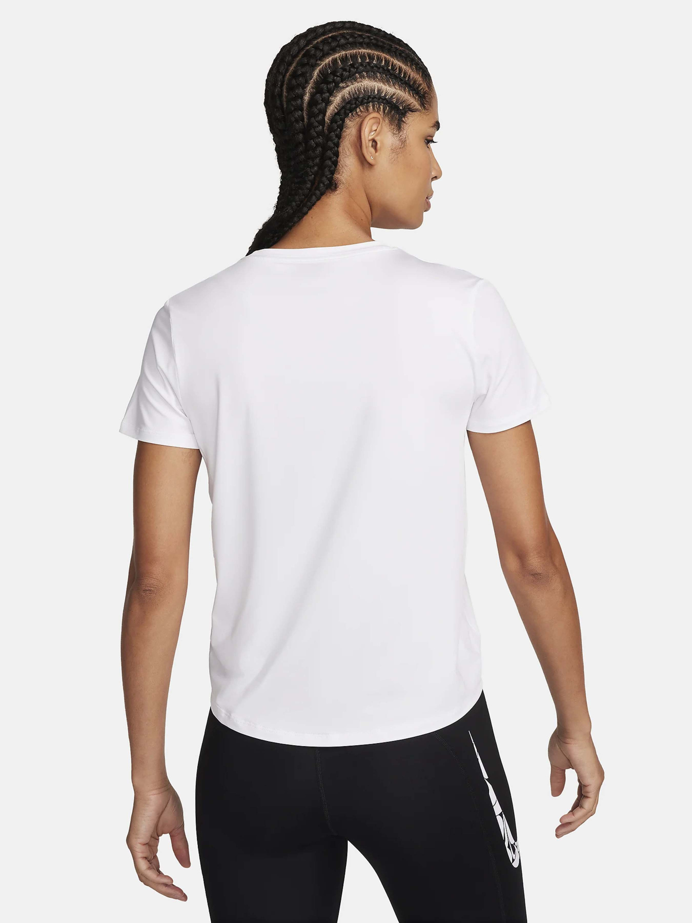 Спортивна футболка NIKE DRI-FIT ONE SWOOSH модель FN2618-100 Фото