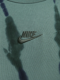 Футболка NIKE SPORTSWEAR PREMIUM ESSENTIALS модель FV3780-361 Футболка NIKE SPORTSWEAR PREMIUM ESSENTIALS модель FV3780-361 Фото