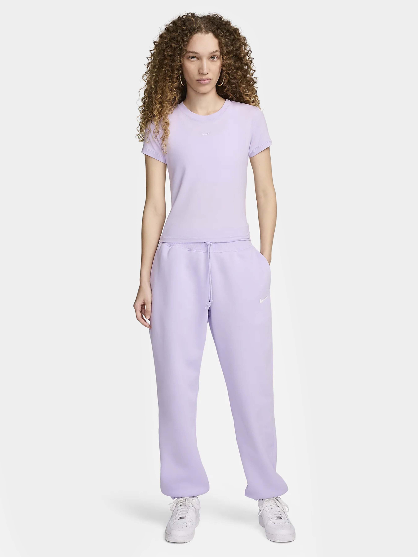 Футболка NIKE Sportswear Chill Knit модель FV5508-511 Фото