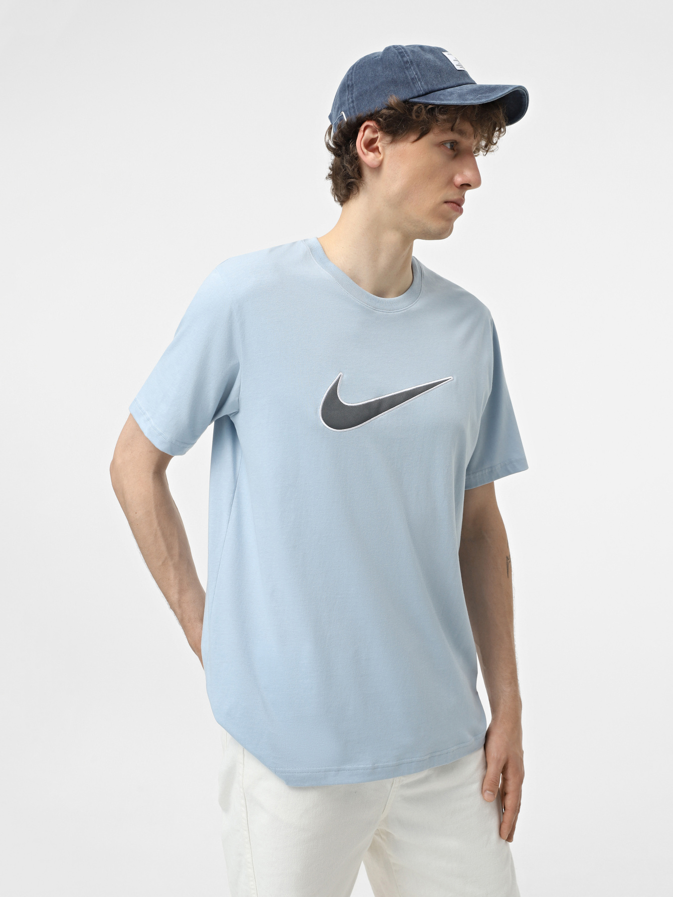 Футболка NIKE Sportswear модель FN0248-440 Фото