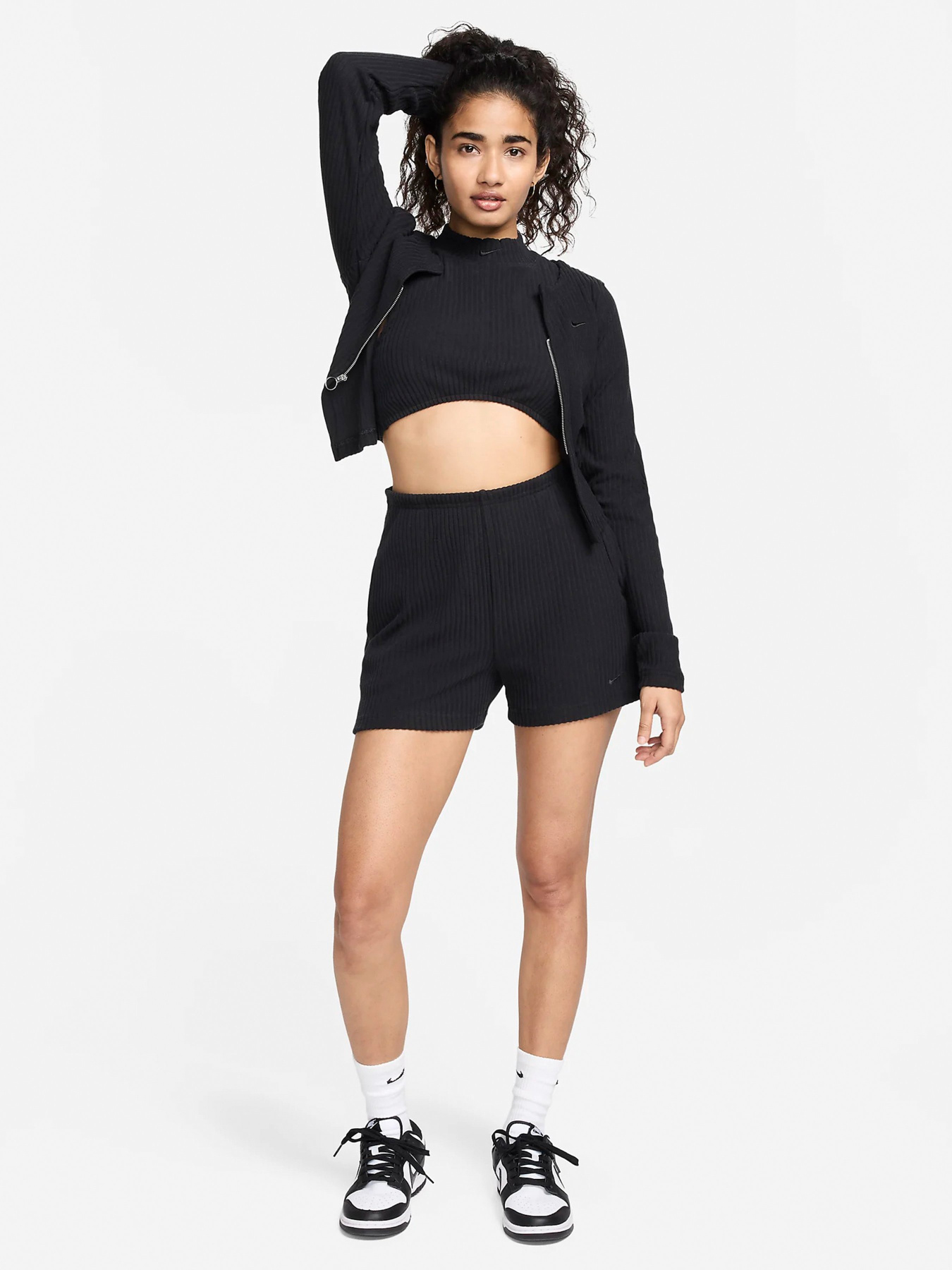 Шорты NIKE Sportswear Chill Knit модель FN3674-010 Фото