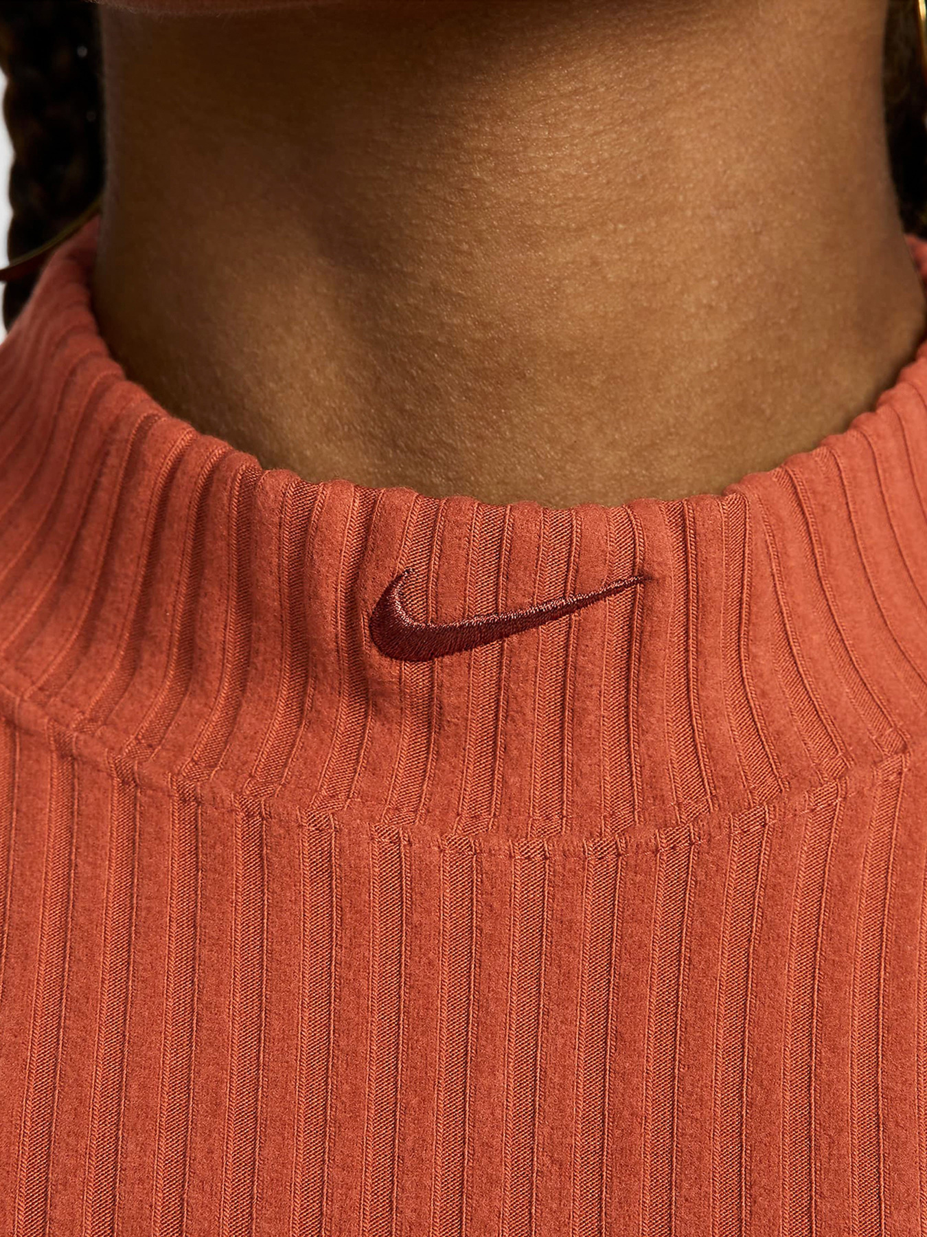 Топ NIKE Sportswear Chill Knit модель FN3677-825 Фото