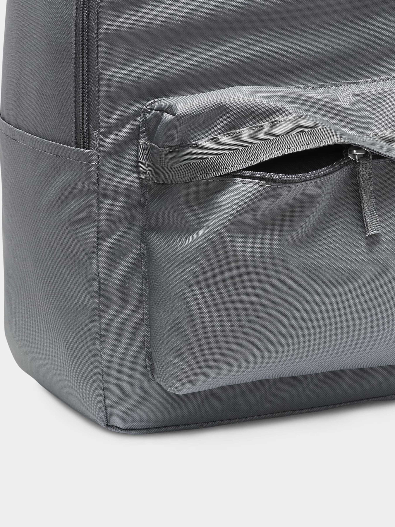 Рюкзак NIKE Heritage 20L модель DC4244-063 Фото