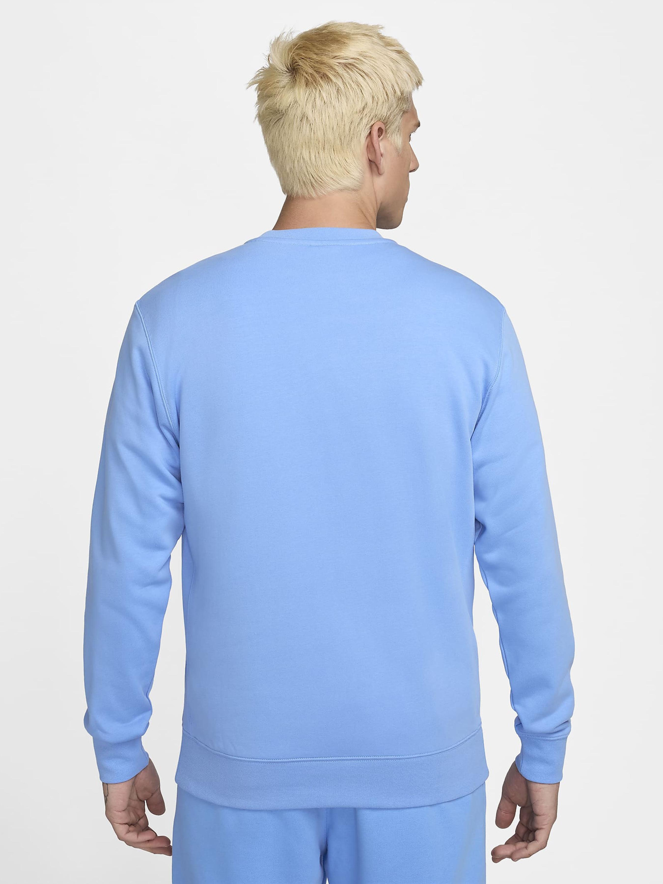 Свитшот NIKE Sportswear Club French Terry Crew модель BV2666-412 Фото